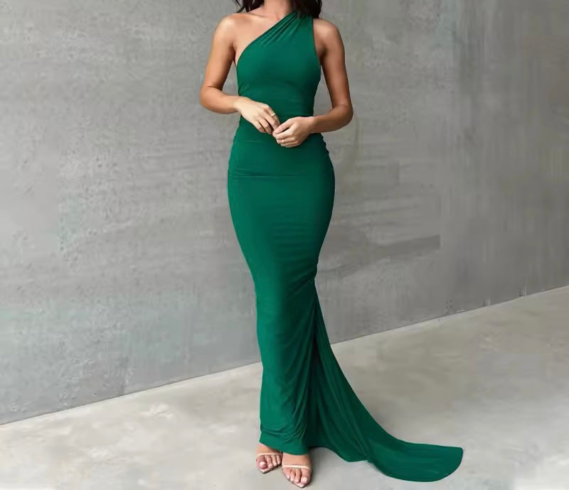 Sofia Elegante Maxi Dress