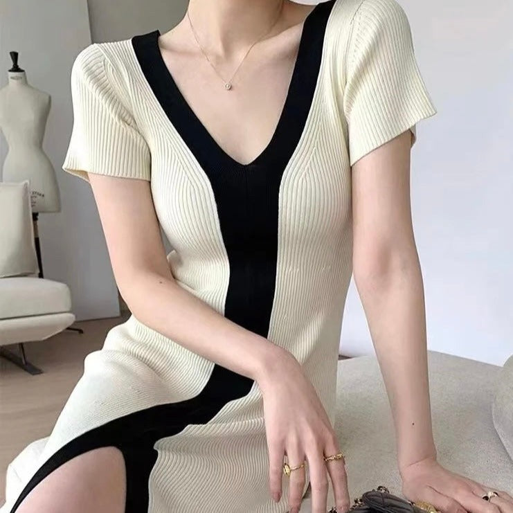 Gracie Elegant Knitted Midi Dress