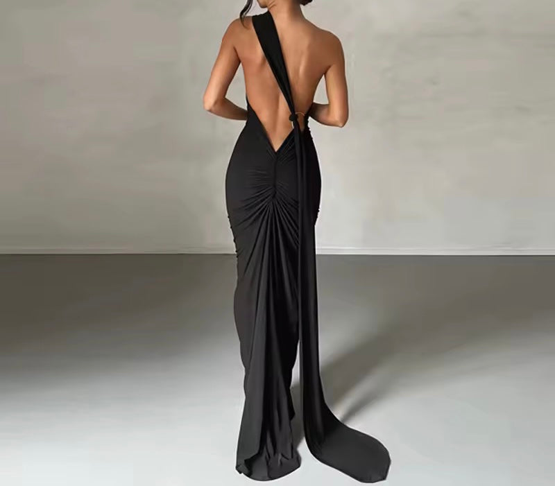 Sofia Elegante Maxi Dress